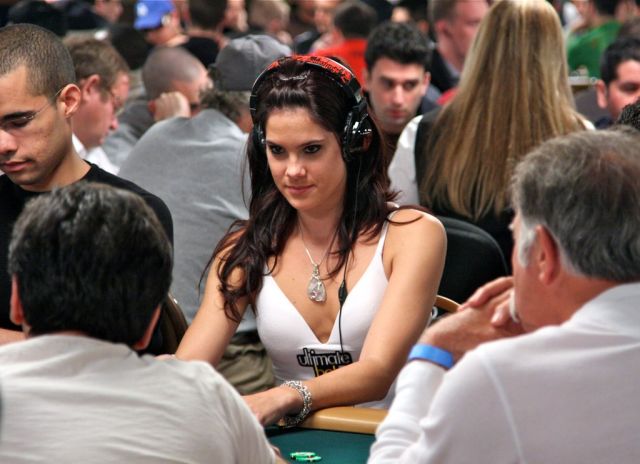 funny animations18. Girls of the World Series of Poker (27 pics)